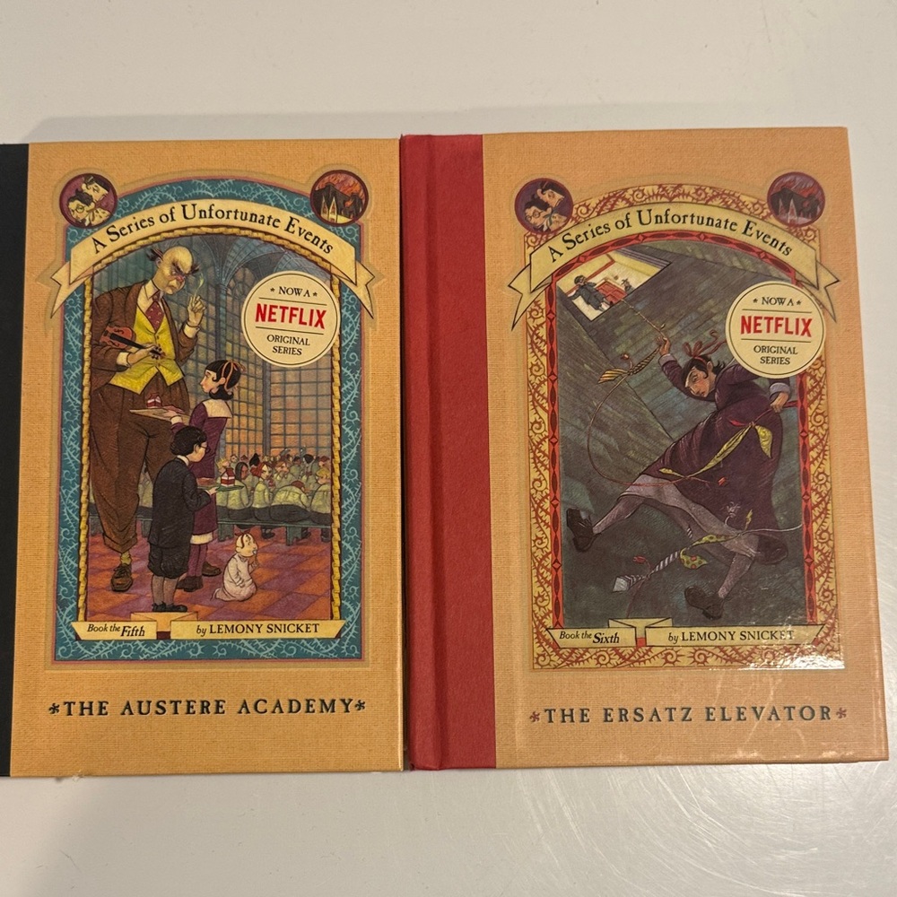 A Series of Unfortunate Events Hardcover Books